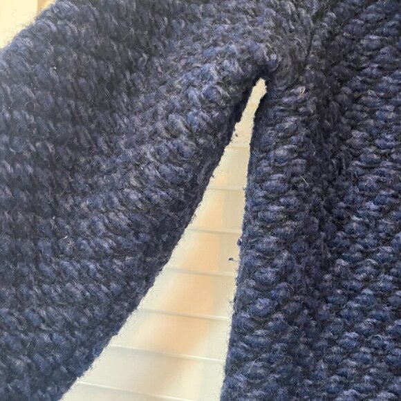 Avoca coat 2 blue Irish wool knit flower lady - Picture 5 of 11